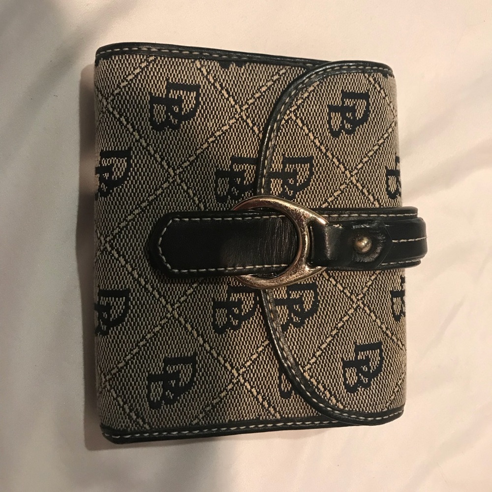 Dooney and Burke wallet